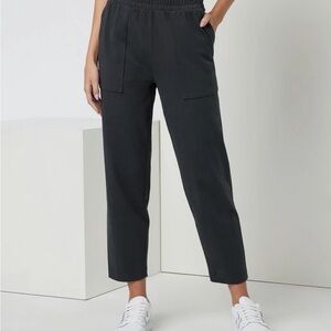 Vuori Women's Charcoal Ankle Pants
